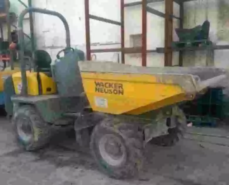 1. Dumper Wacker Neuson 3001