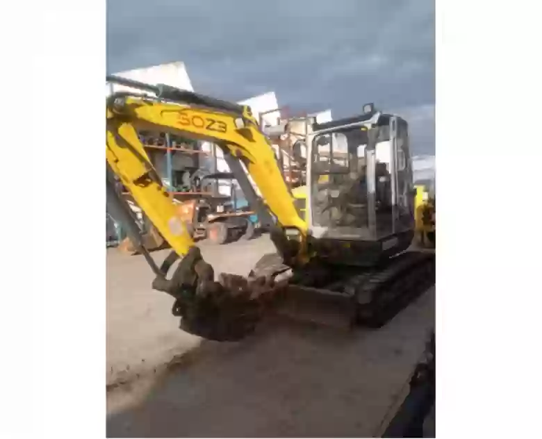 2. Mini Excavadora Wacker Neuson 50Z3