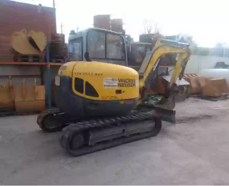 3. Mini Excavadora Wacker Neuson 50Z3