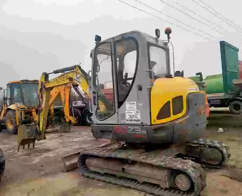 5. Mini Excavadora Wacker Neuson 50Z3